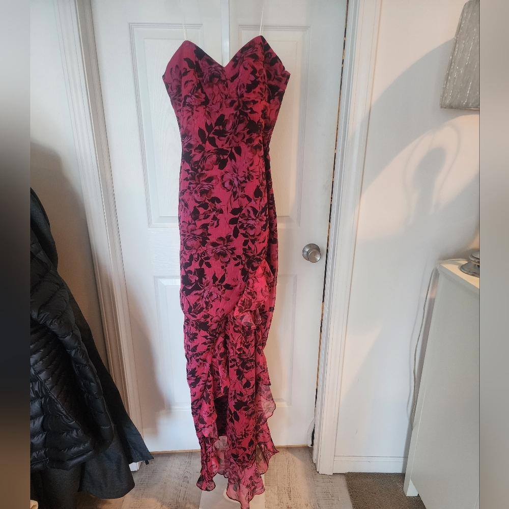 Amanda Uprichard gown